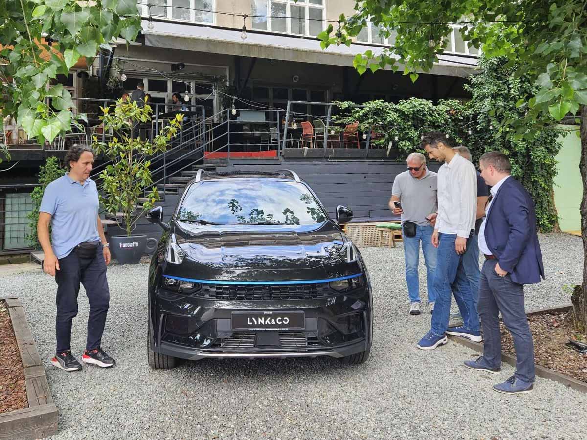 Marka Lynk & Co i model 01 predstavljeni hrvatskim auto novinarima