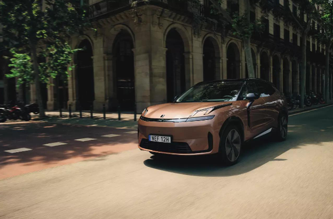 Η Lynk & Co επιταχύνει την ανάπτυξη της στην Ευρώπη με τη Volvo Cars ώς αποκλειστικό διανομέα