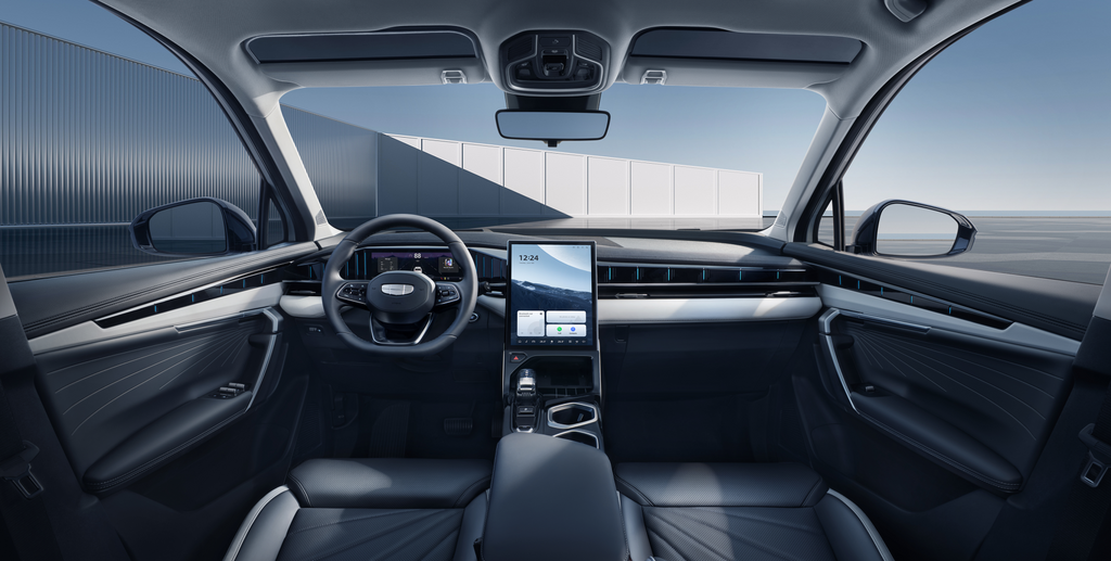 1744031968_Geely%20Starray%20FX11_Interior%20panorama